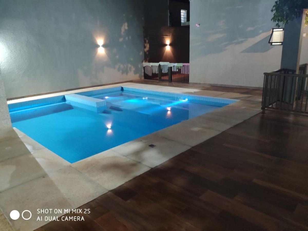 فيلا Casa Moderna No Centro Proxima A Atracoes Turisticas فوز دو إيغواسو المظهر الخارجي الصورة
